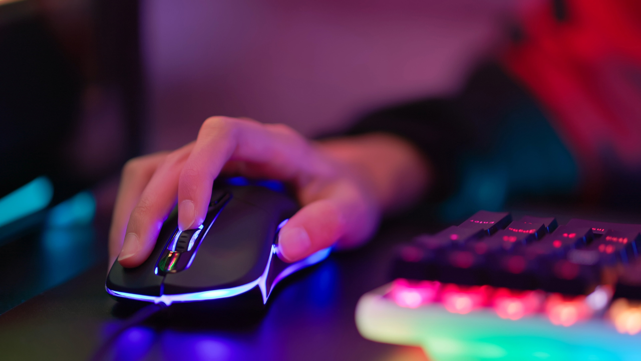 Gaming Mice with Adjustable DPI