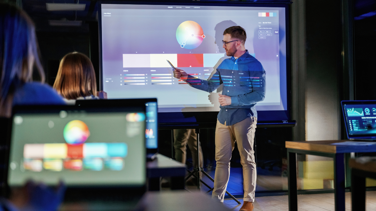 Ultra-Compact Projectors